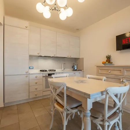 Lägenhet Terrazza Vista Mare - - Parking Privato *